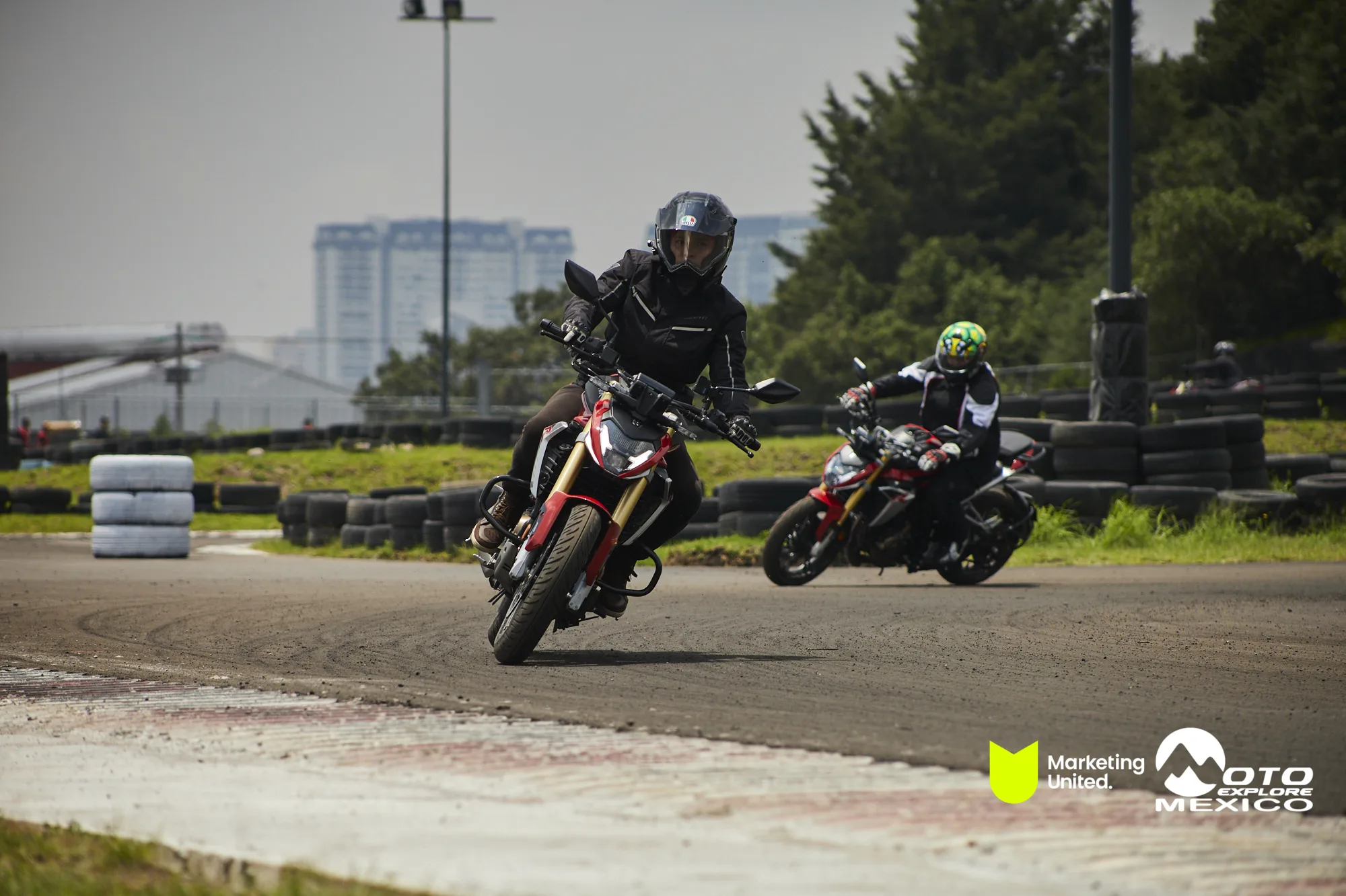 HUNK TRACKDAY 393